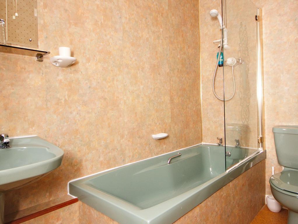 Birchwood Hotel Питлохри Стая снимка
