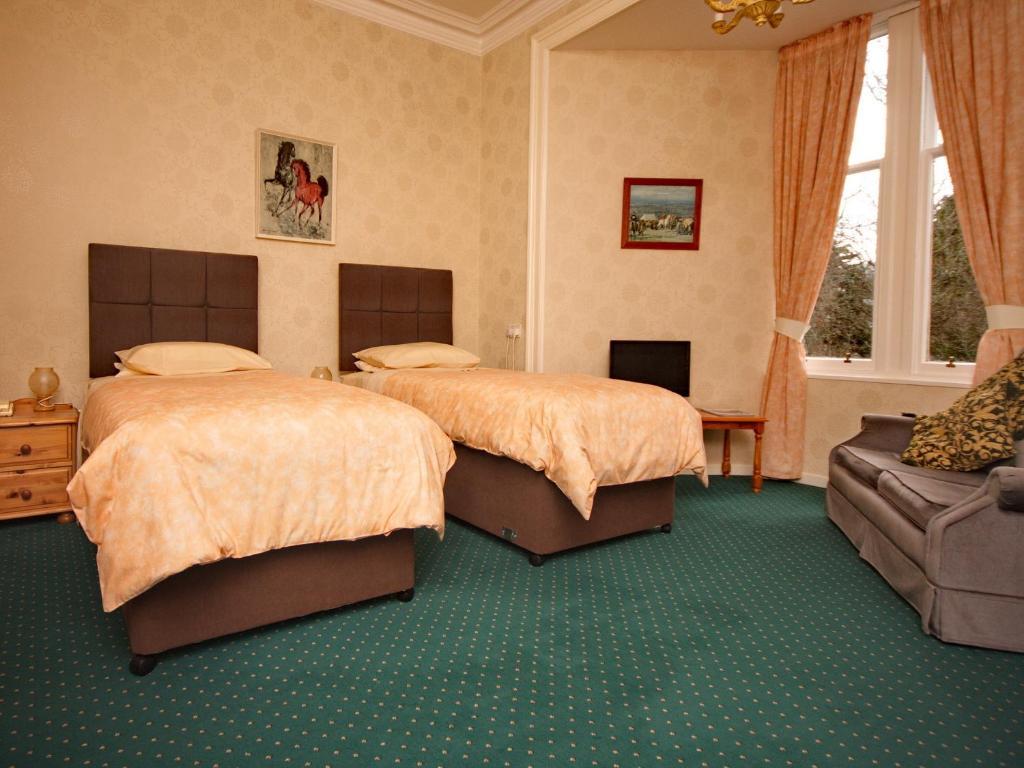 Birchwood Hotel Питлохри Стая снимка